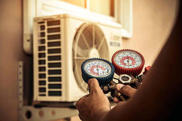 Professional Hvac technician working in Goldvein, VA
